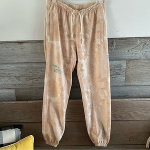 Nike Dri-FIT Standard Issue Men's Basketball Pants Size Medium NWT (A1)